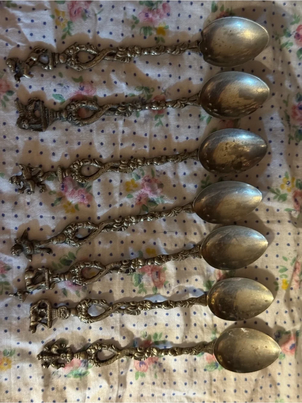 Source Unknown Ornate Silver-Tone Decorative Flatware Spoons - Set of 6